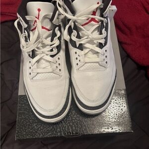 Jordan Air 3 Retro in White, Black, Red, Size 13, preworn but great condition